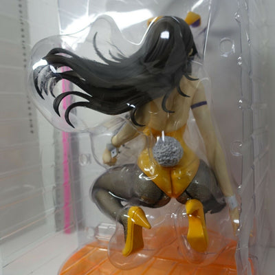 FREEing Muv-Luv Alternative Total Eclipse Yui Takamura 1/4 Bunny Figure Statue