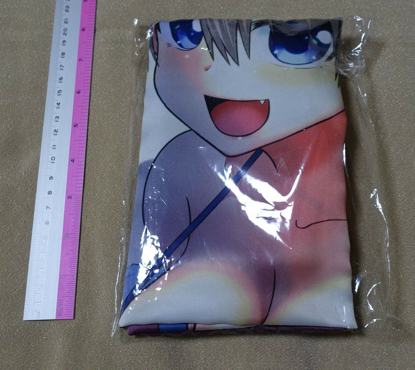 Uzaki-chan Wants to Hang Out! Asobitai 72 x 51 cm Tapestry Uzaki in Beach