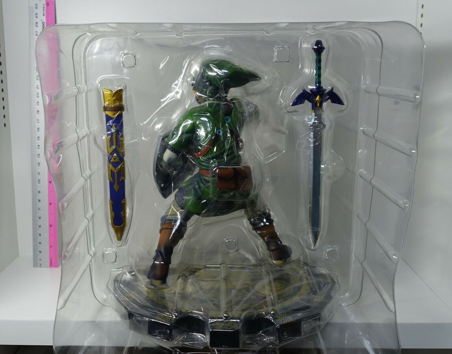 3-7 days from Japan The Legend of Zelda Skyward Sword Link PVC Figure Statue 1/7