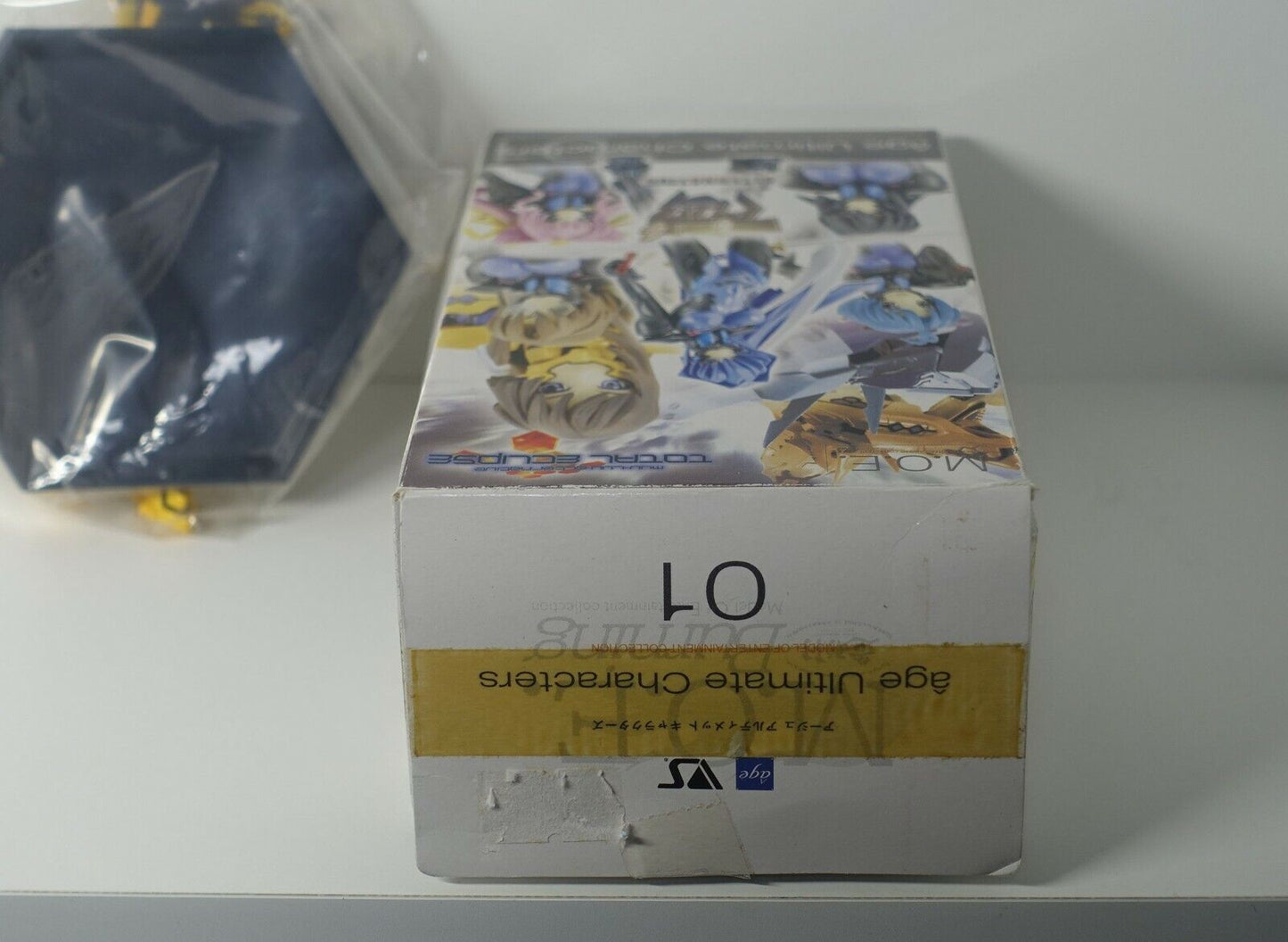 Volks Age Ultimate Characters Muv-Luv Yui Takamura Pilot Suit Figure