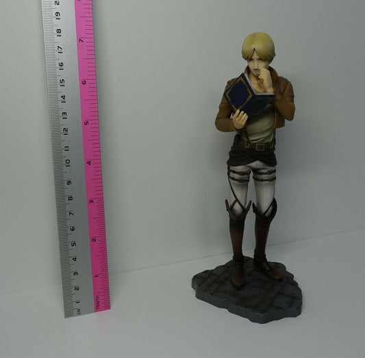 Attack on Titan Mike Zacharias Figure Statue no box