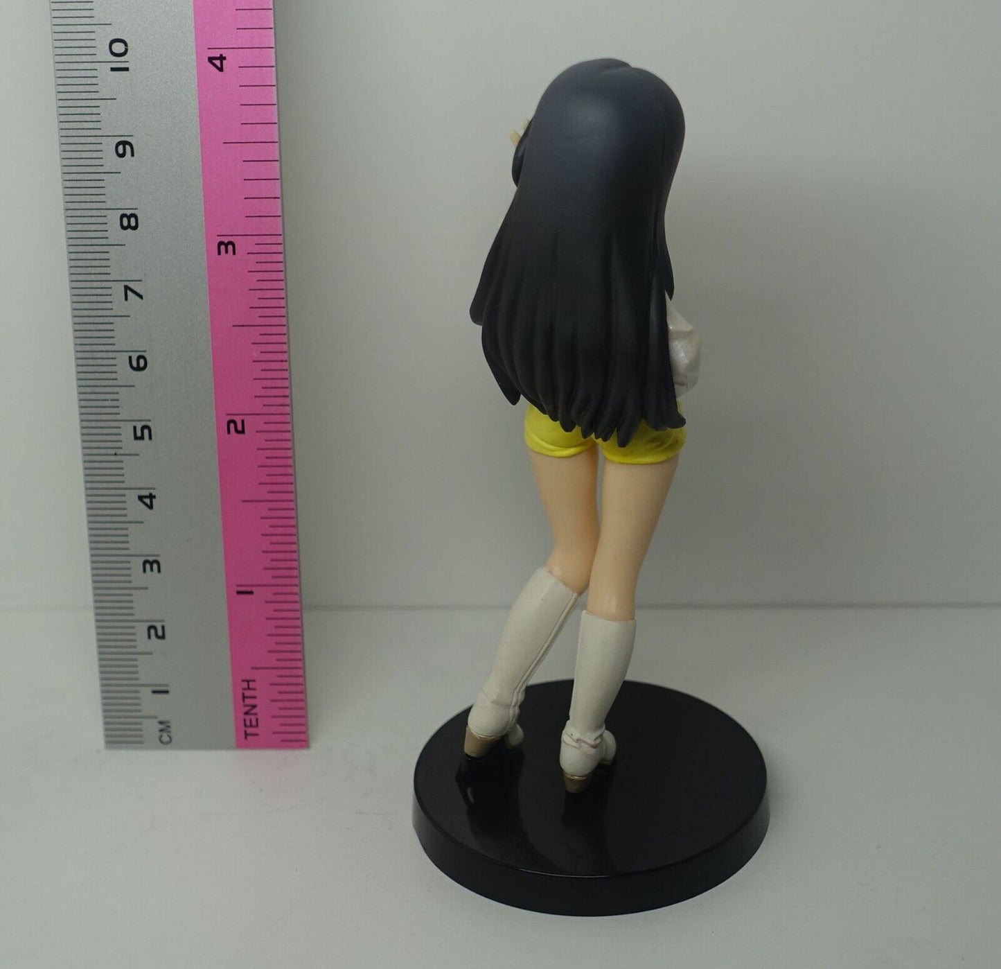 Power Rangers Girls in Uniform Figure Gorengers Momorenger Peggy Matsuyama