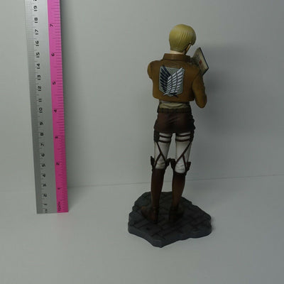 Attack on Titan Mike Zacharias Figure Statue no box