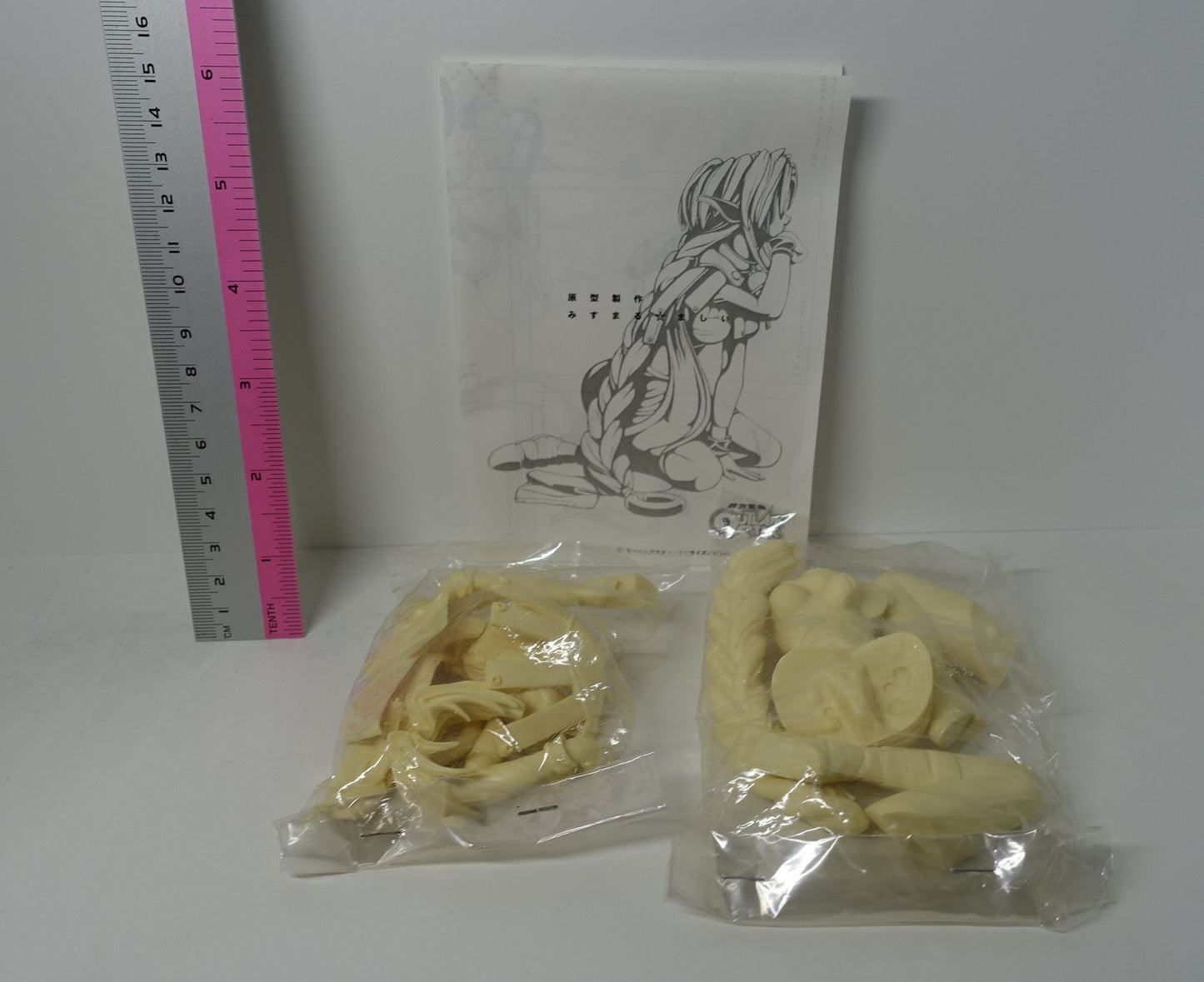ALPHA Unfinished Resincast Kit Outlaw Star Aisha Clanclan 1/8 Scale Garage Kit