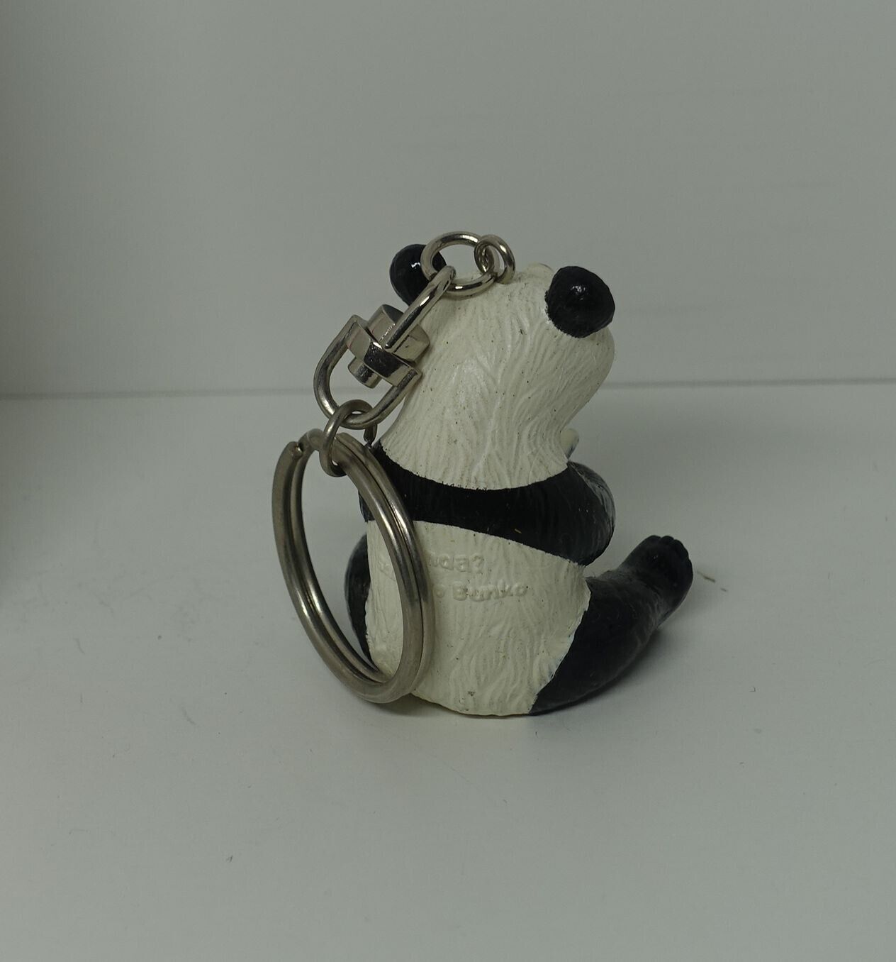 Japanese Publisher Kodansha Character Panda Yonda Key Chain 