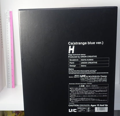 Union Creative mensHdge Calne Ca Strange Blue Figure 