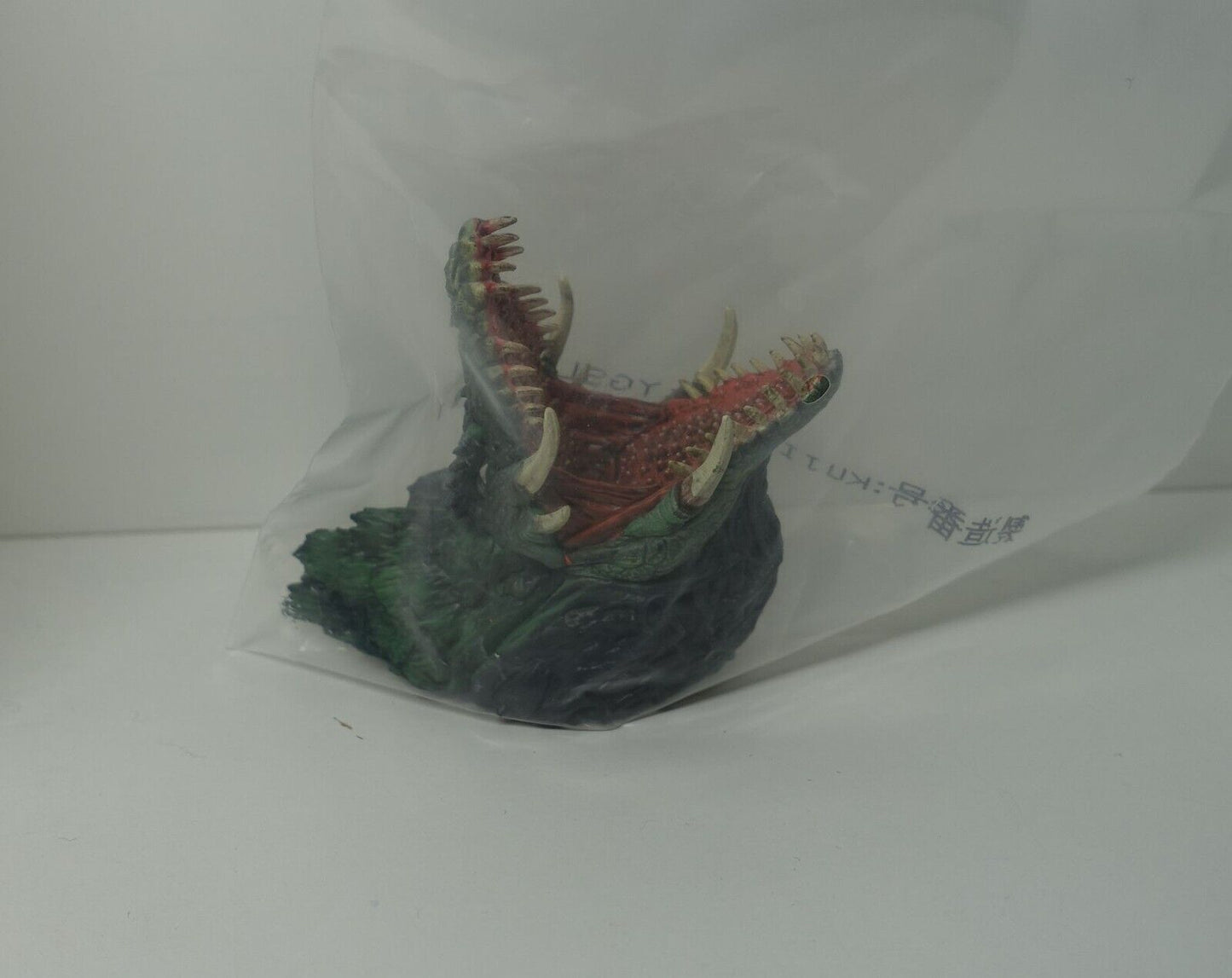 Bandai Godzilla Series Monster Magnet Head Figure Biollante 