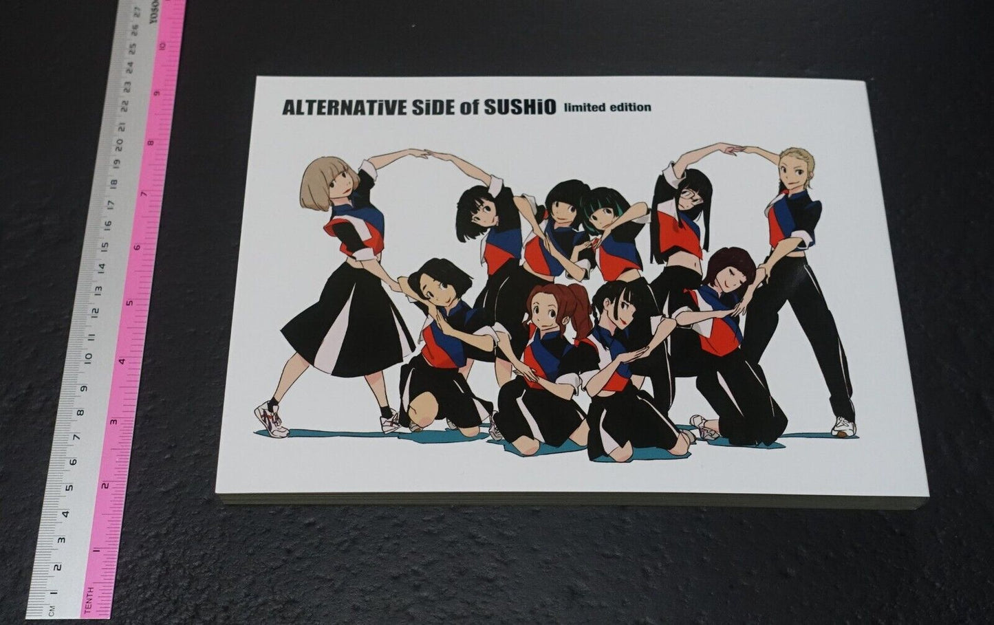 SUSHIO Illustration Art Book Alternative Side of Sushio Limited Edition 