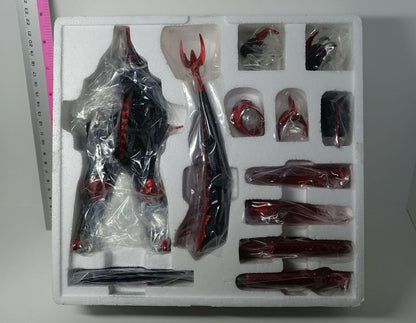 Godzilla Bandai Deluxe DieCast Figure Final Wars Red Gigan Death Trigger GD-76N 