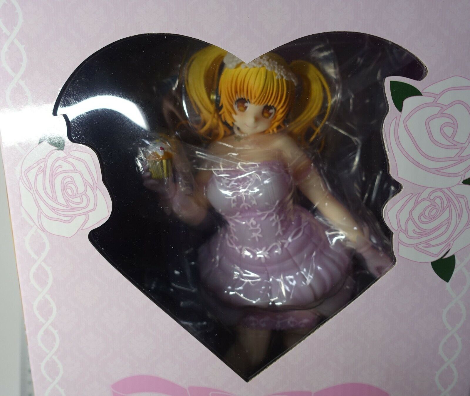 Souyoku Sha SUPER POCHACO 1/5 Scale Wedding Costume Figure Statue