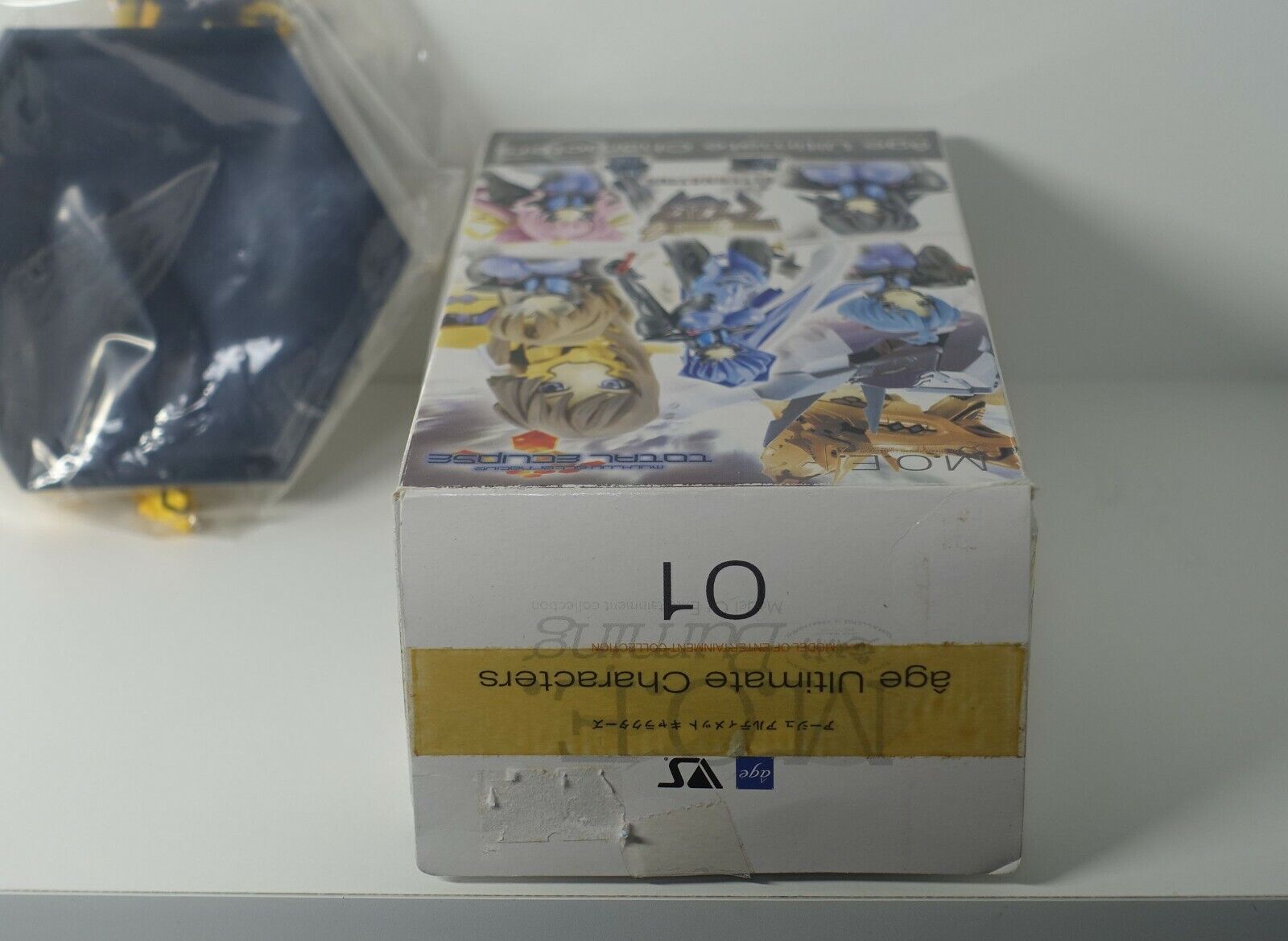 Volks Age Ultimate Characters Muv-Luv Yui Takamura Pilot Suit Figure 