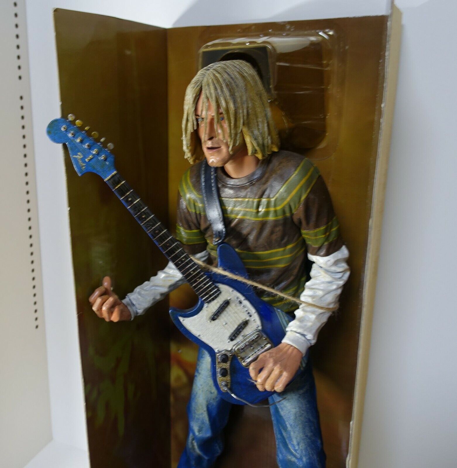 3-7 days from Japan NECA Kurt Donald Cobain 18 inch Figure Statue Kurt Cobain 