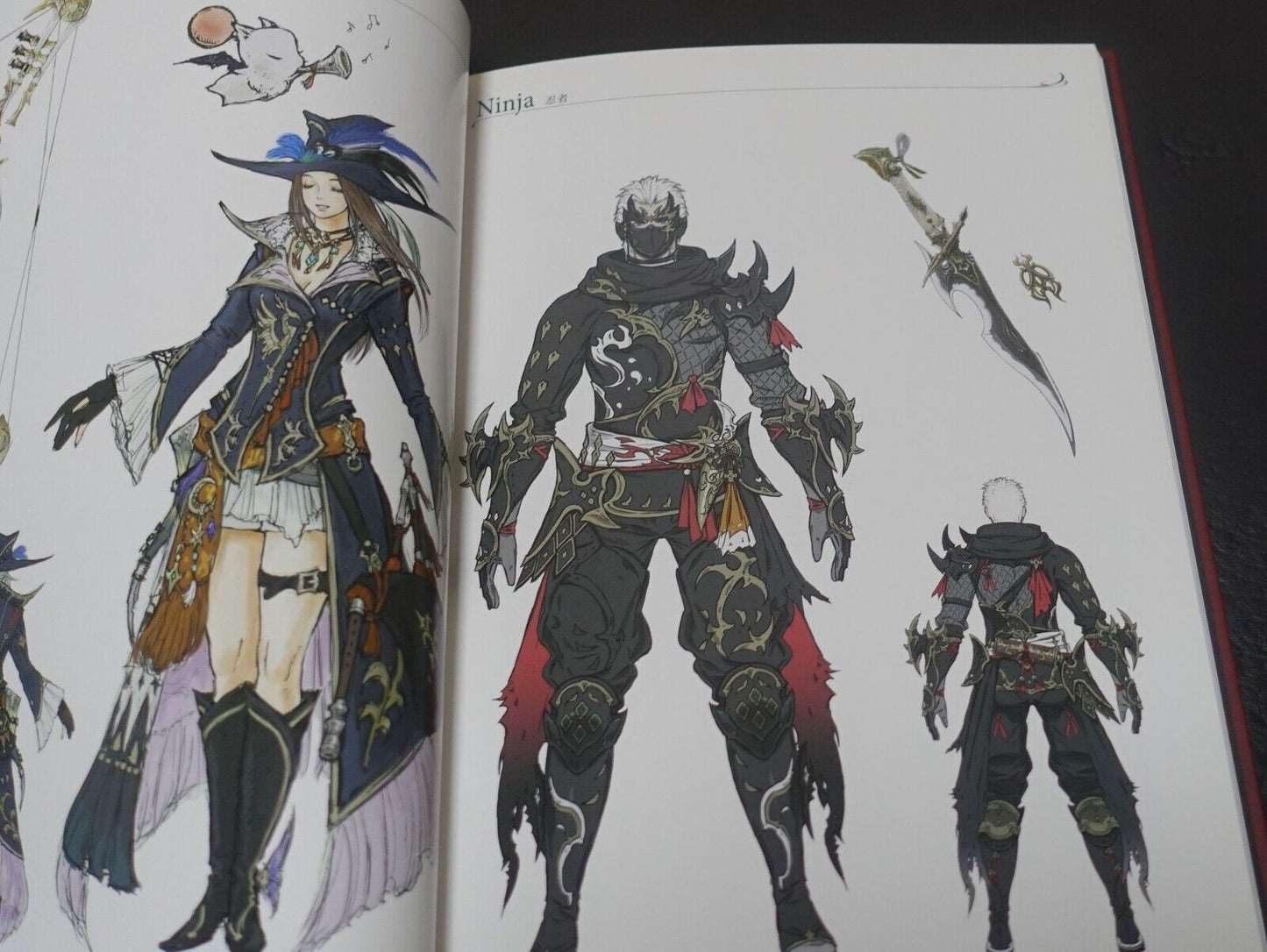 Final Fantasy 14 The Art of Eorzea HEAVENSWARD & STROMBLOOD Art Book Set 