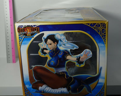 Embrace Street Fighter III 3rd Strike: Fighters Legendary Chun-Li 1:8 Chunli 