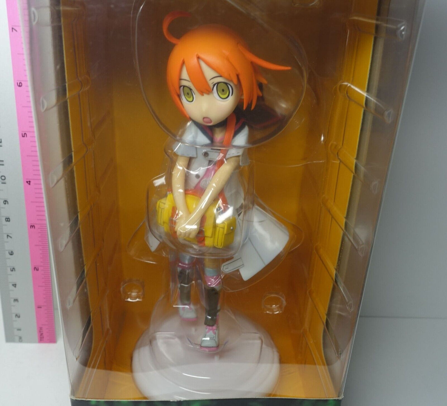WAVE Etrian Odyssey Sekaiju no Meiq Medic Girl Figure Statue 