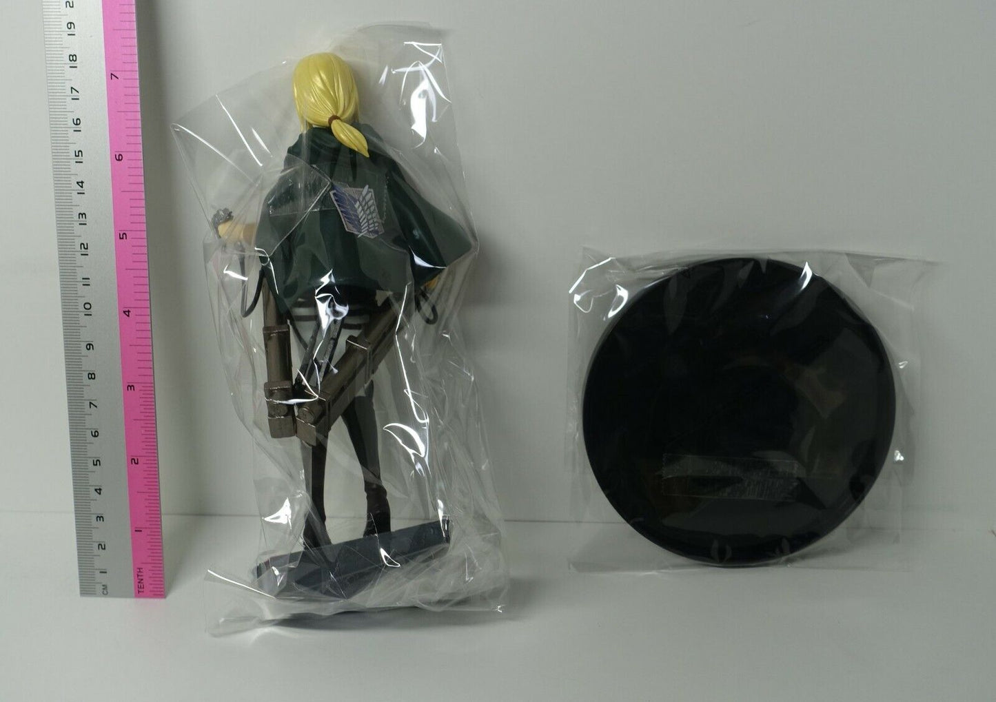 NO BOX TAITO Attack on Titan SURVEY CORPS KRISTA LENS Figure LENZ 