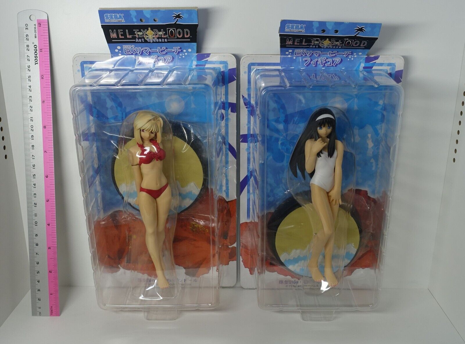 Melty Blood Beach Scene PVC Figures (SET OF 2) 