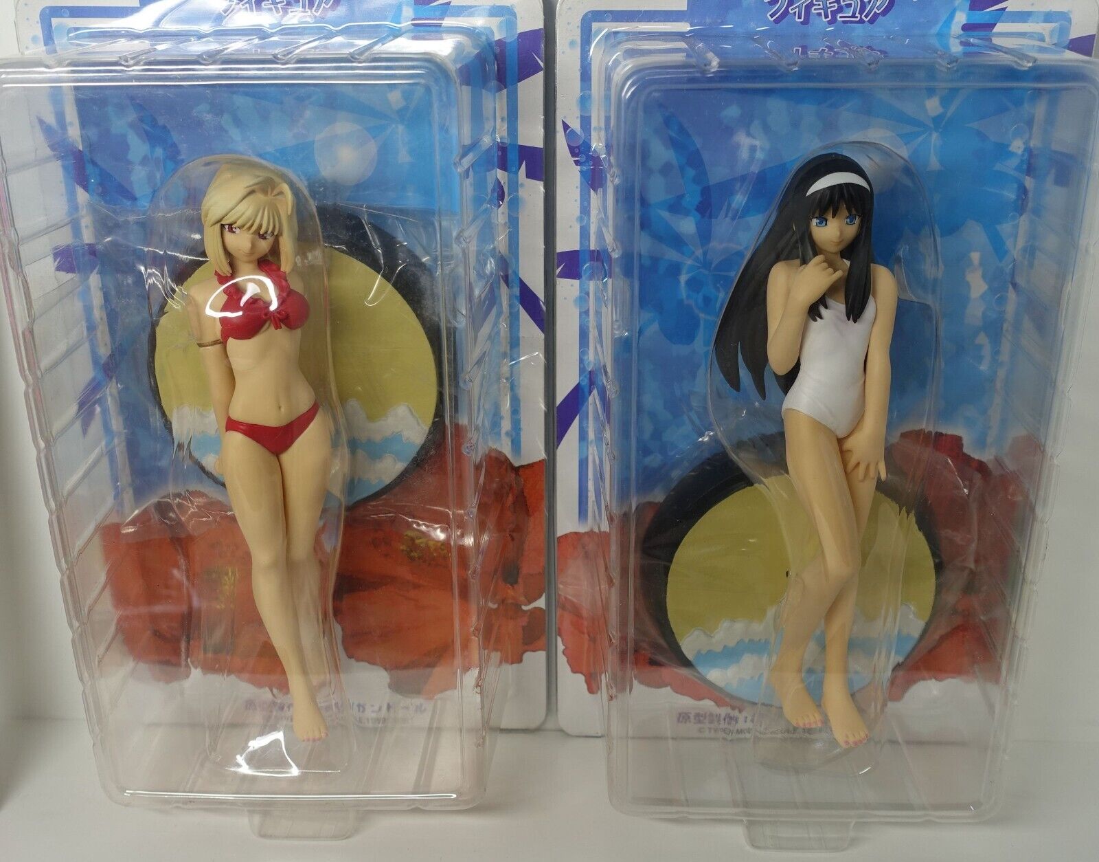Melty Blood Beach Scene PVC Figures (SET OF 2) 