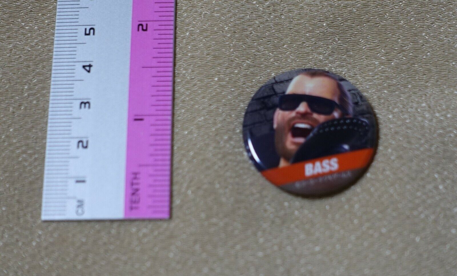 Dead Or Alive DOA 6 Privilege Steel Badge BASS 