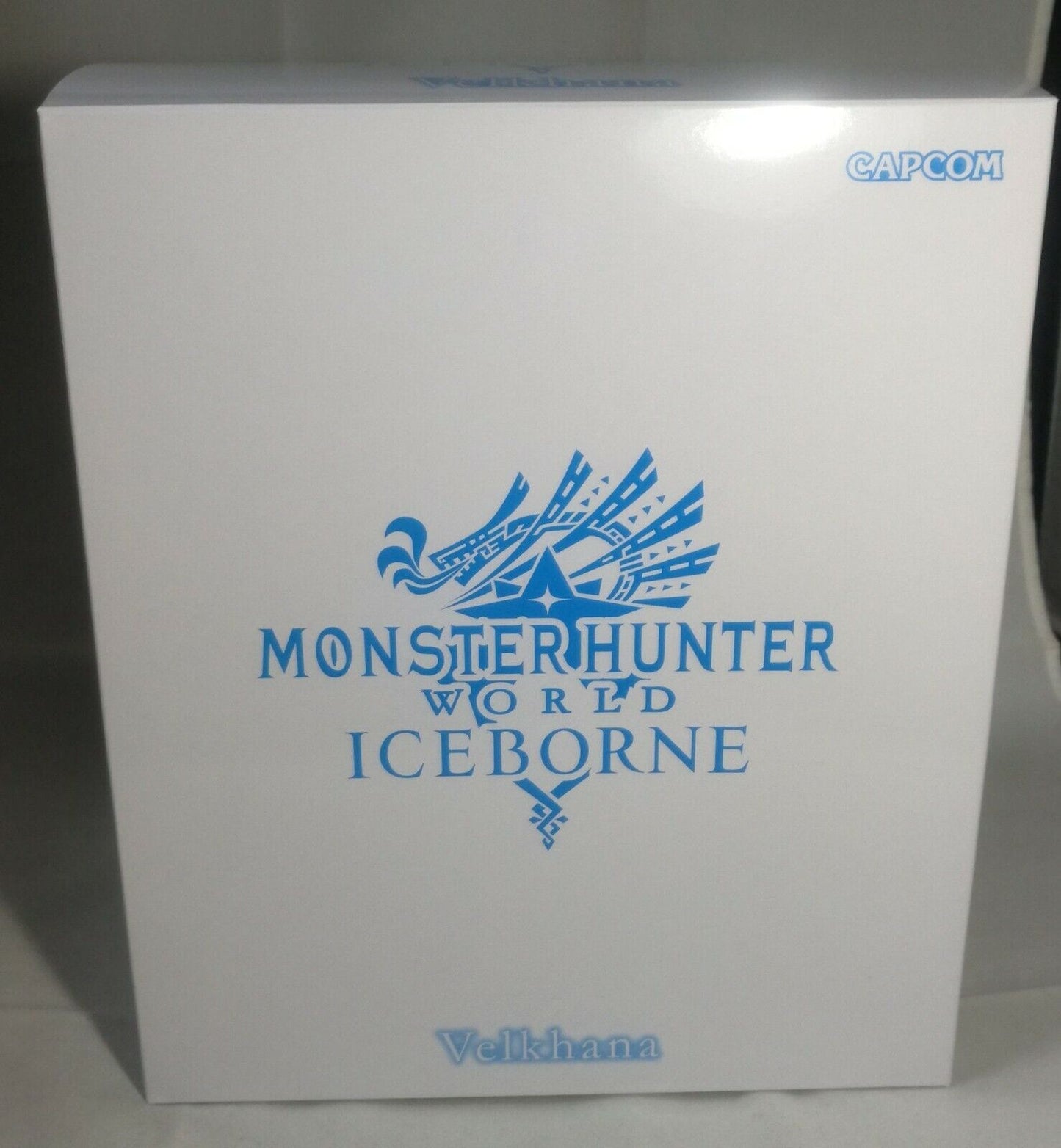 Monster Hunter World ICEBORNE Velkhana Figure Statue ICE BORNE Authentic 