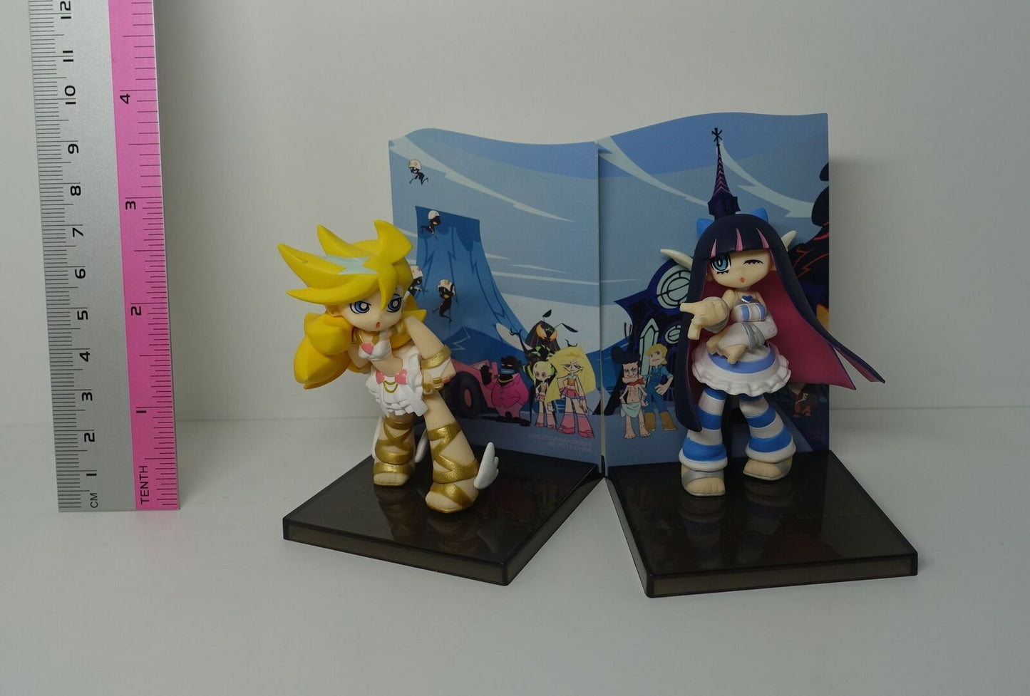 Panty and Stocking with Garterbelt Figure Set & Background Sheet No Box 