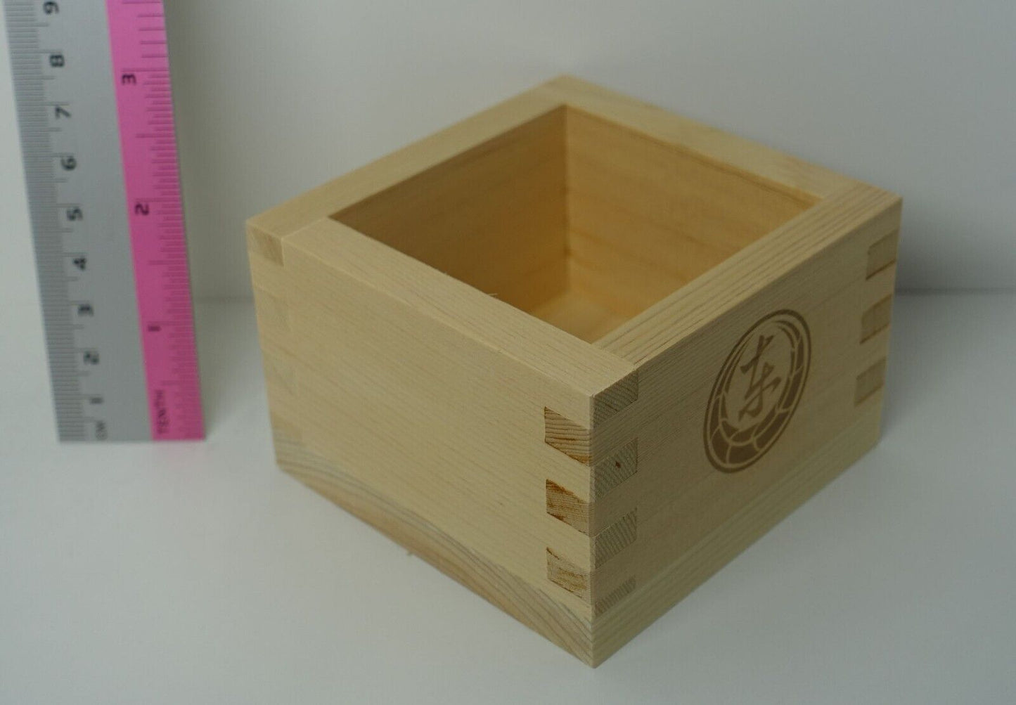 Ryu ga Gotoku Privilege Wood Sake Cup Yakuza 