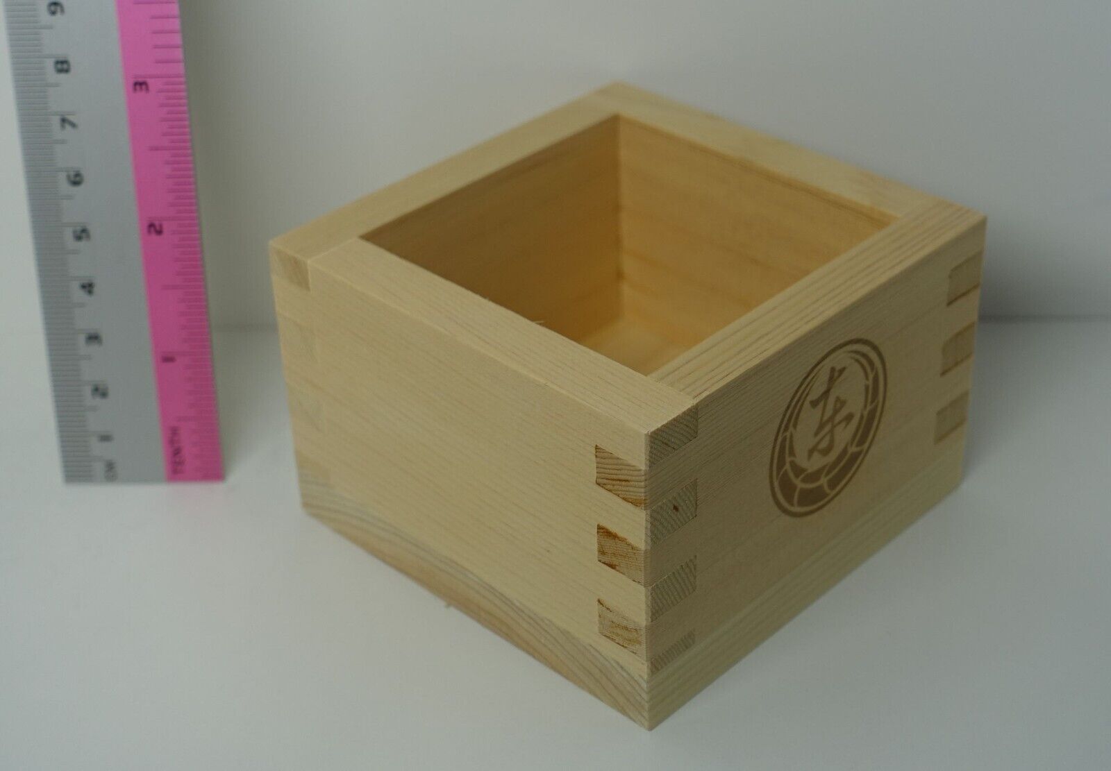 Ryu ga Gotoku Privilege Wood Sake Cup Yakuza 