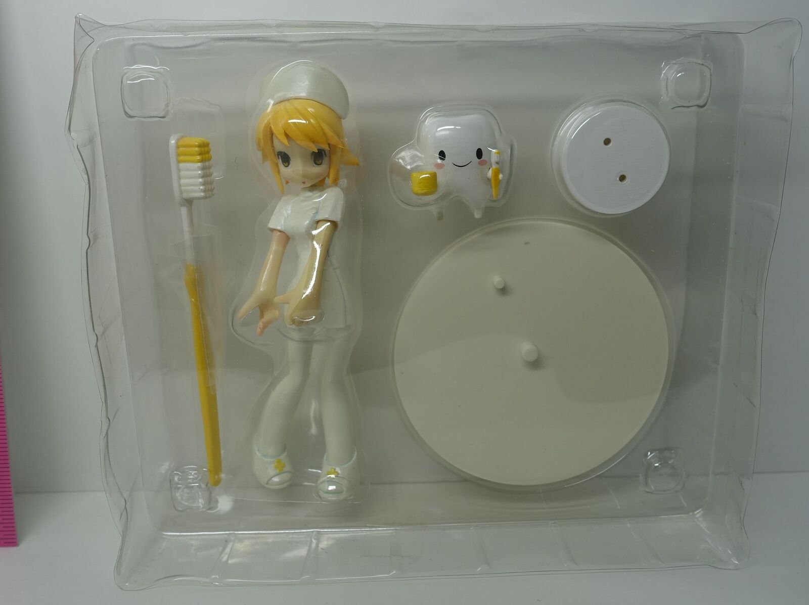 YAMATO BAD DENTAL HYGIENIST SHIKAYAMA CHAN WHITE Figure Statue 
