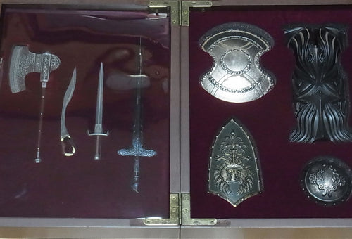 DARK SOULS 2 Die-casting mini Weapon statue & Box Set DARKSOULS 