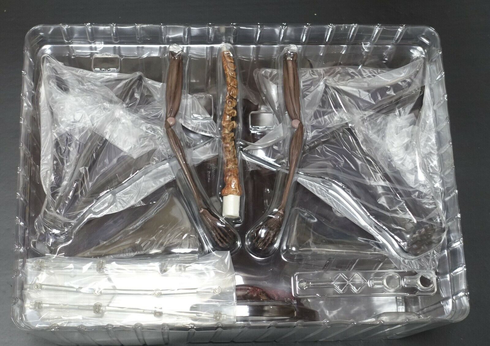 FREEing Figma BERSERK VOID & UBIK Figure Statue set damaged box 