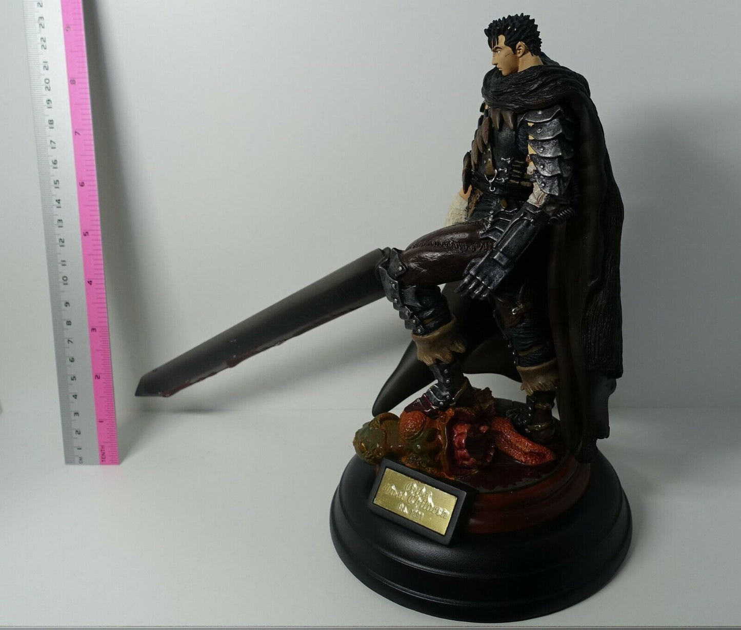 Art of War Berserk Lost Children Guts Black Swordsman Figure with Serial Plate 