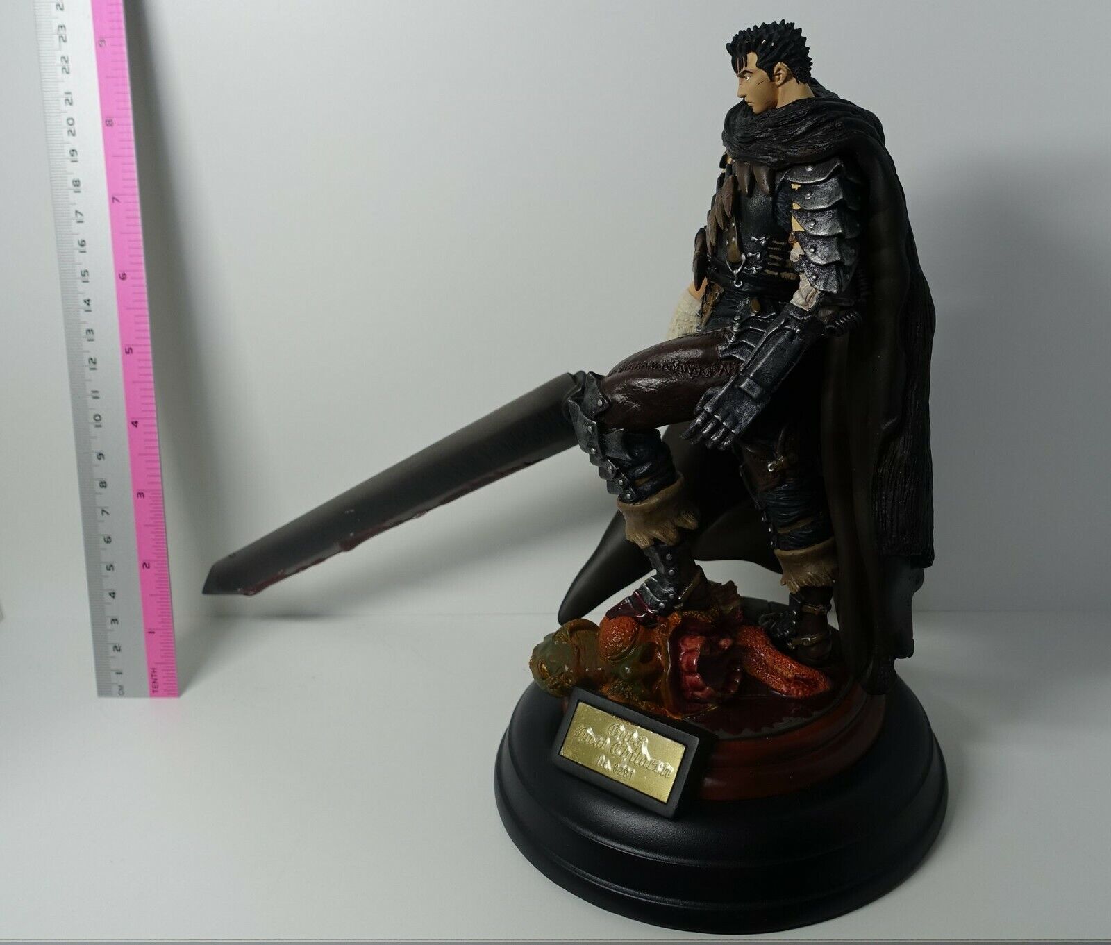 Art of War Berserk Lost Children Guts Black Swordsman Figure with Serial Plate 