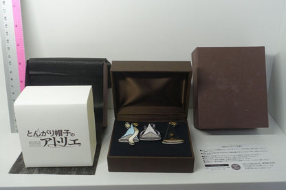 Kamome Shirahama ATELIER OF WITCH HAT Embroidery Pins Set 