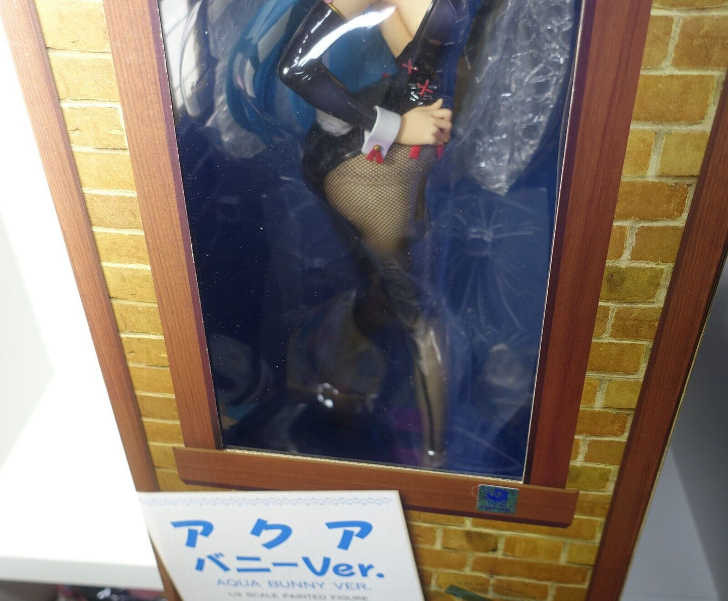 FREEing KonoSuba 2 AQUA BUNNY version 1/4 Scale Figure Statue 