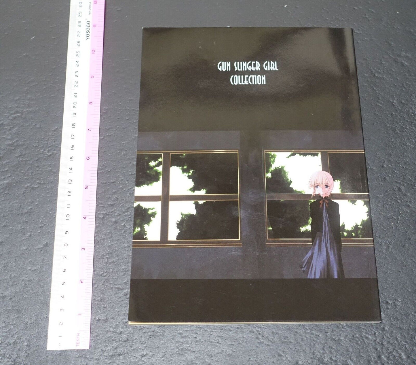 Yu Aida Gunslinger Girl Collection Book 