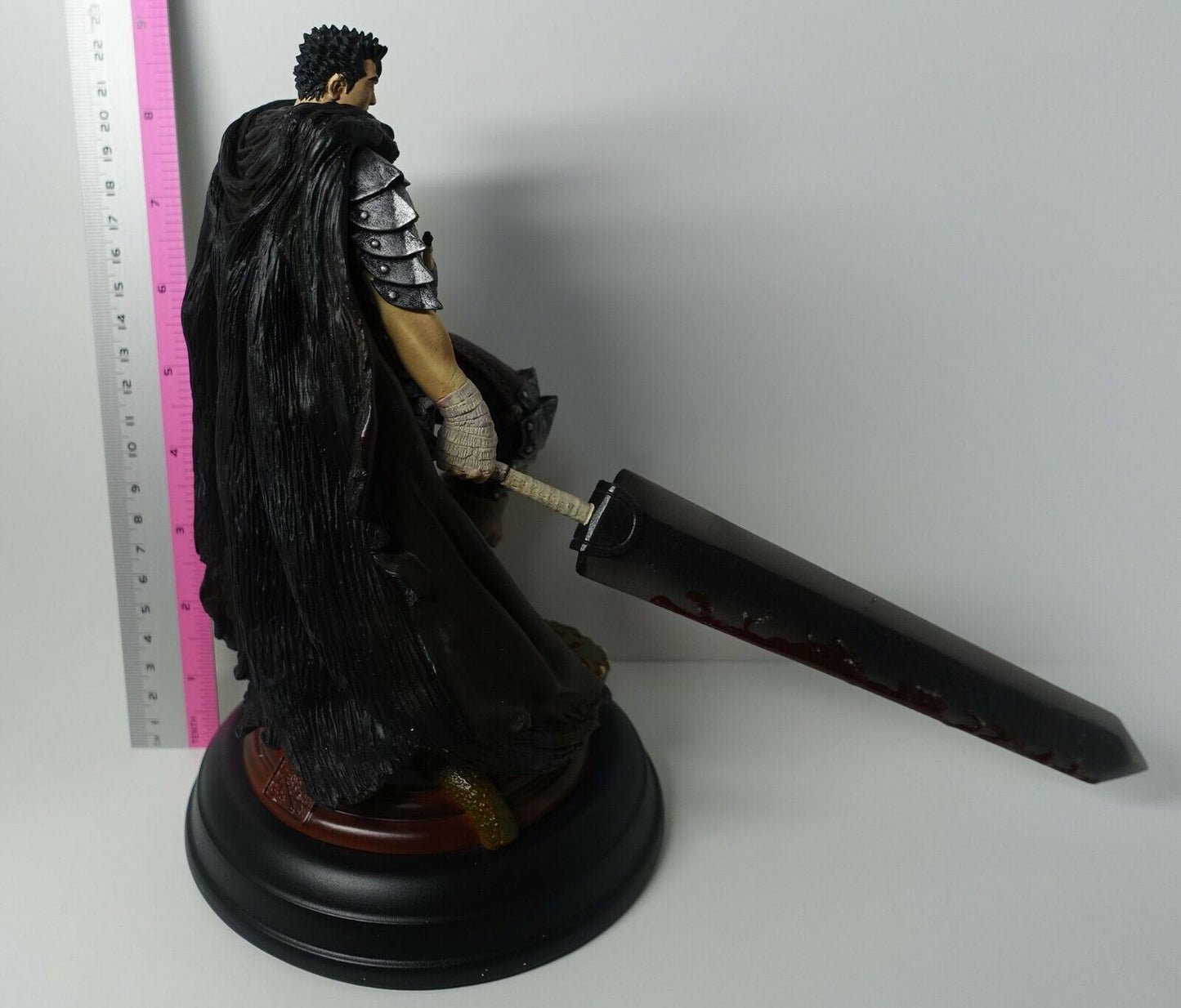 Art of War Berserk Lost Children Guts Black Swordsman Figure with Serial Plate 