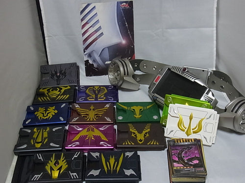 Kamen Rider Dragon Knight Ryuki V Buckle Complete Selection Henshin Belt 