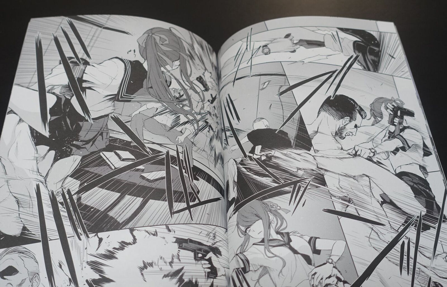 OCEANS55 KOH MINAGI Gun Action Comic & Illustration Book Killer Job 4 