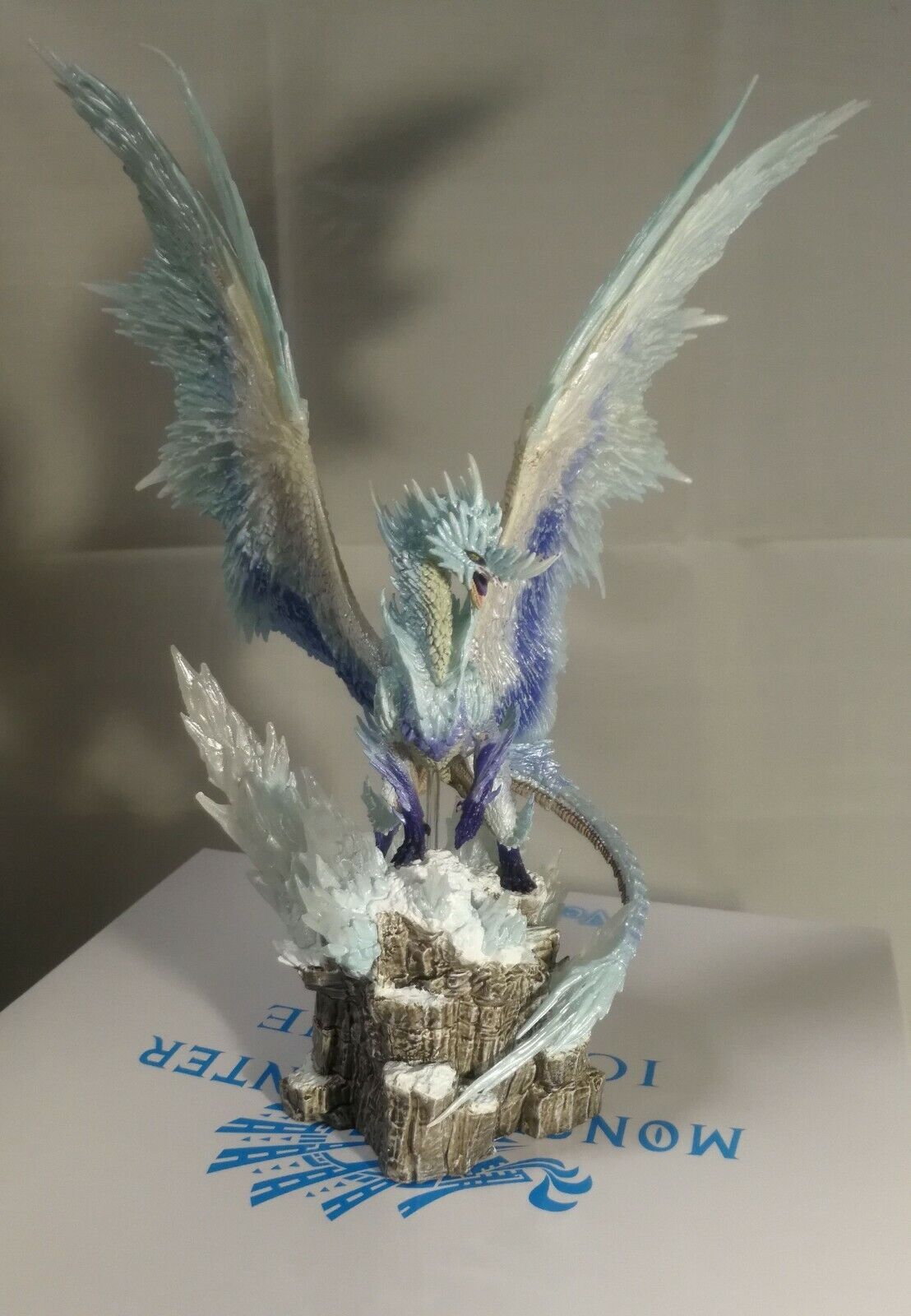 Monster Hunter World ICEBORNE Velkhana Figure Statue ICE BORNE Authentic 