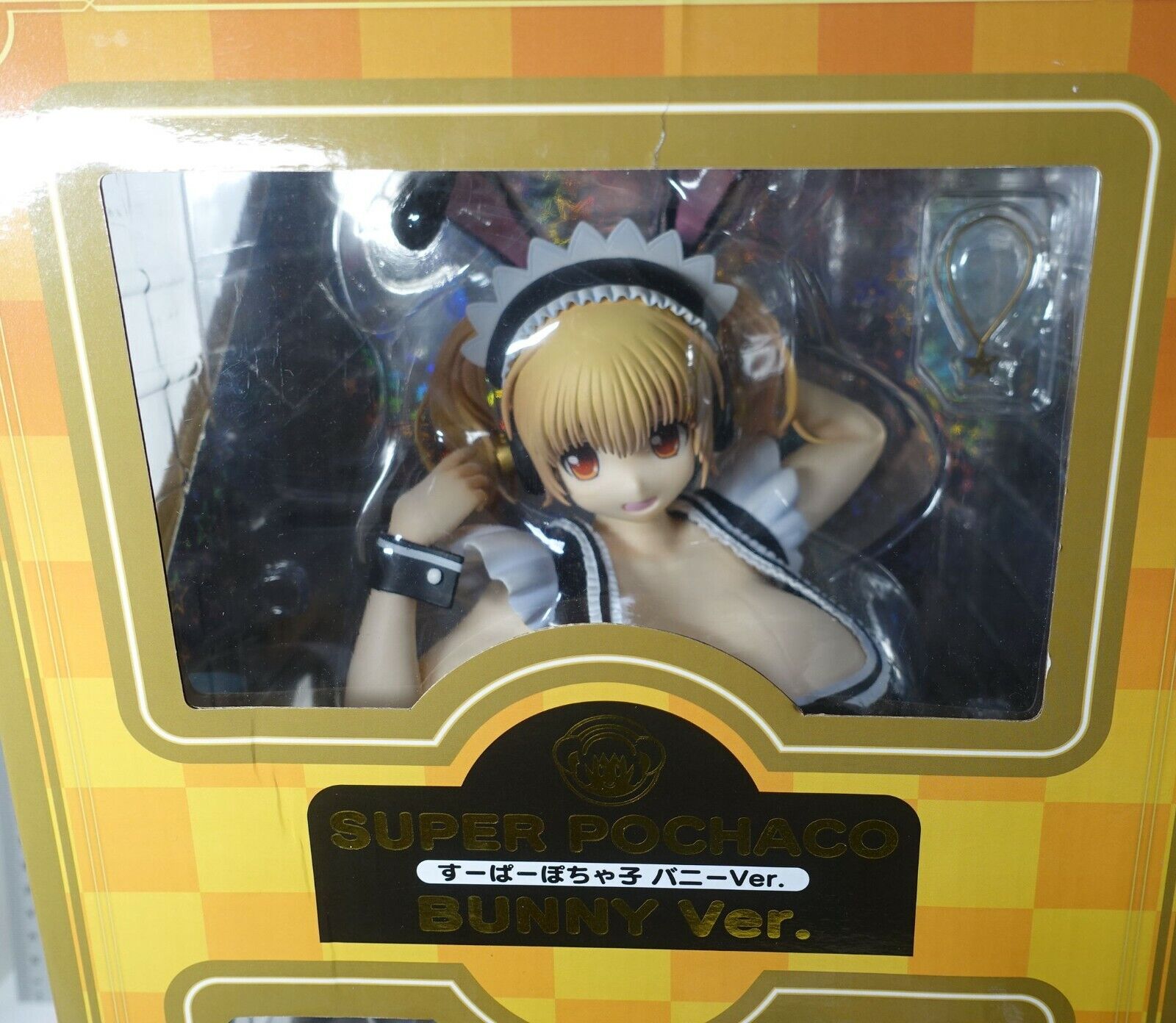 FREEing SUPER POCHACO 1/4 Scale Bunny Figure Statue 