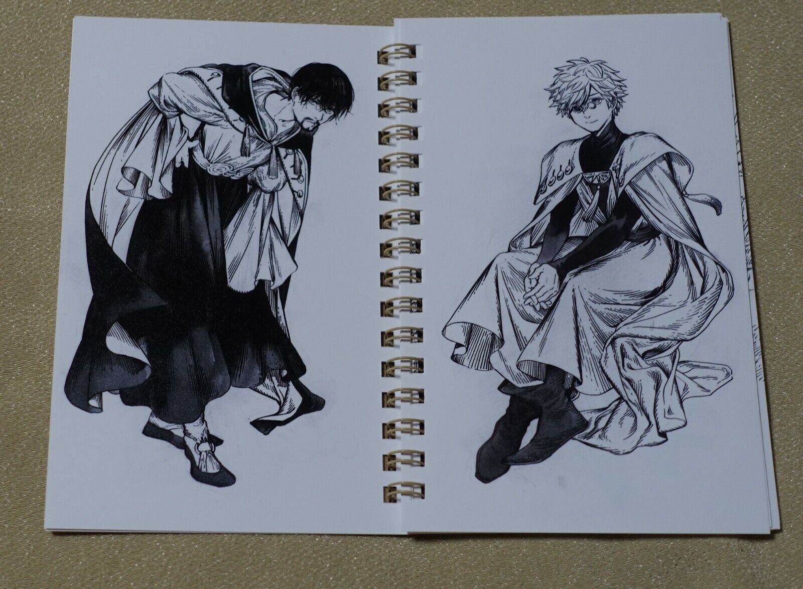 Kamome Shirahama ATELIER OF WITCH HAT Sketch Illustration Art Book 