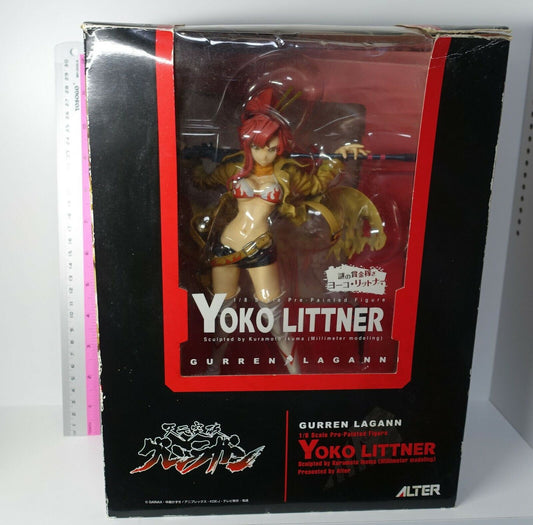 ALTER Gurrenlagann Bounty Hunter Yoko Littner 1/8 Figure pedestal damaged 